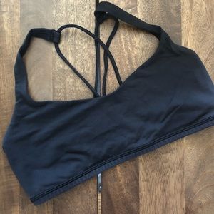Lululemon Free to Be Bra. Size 8.